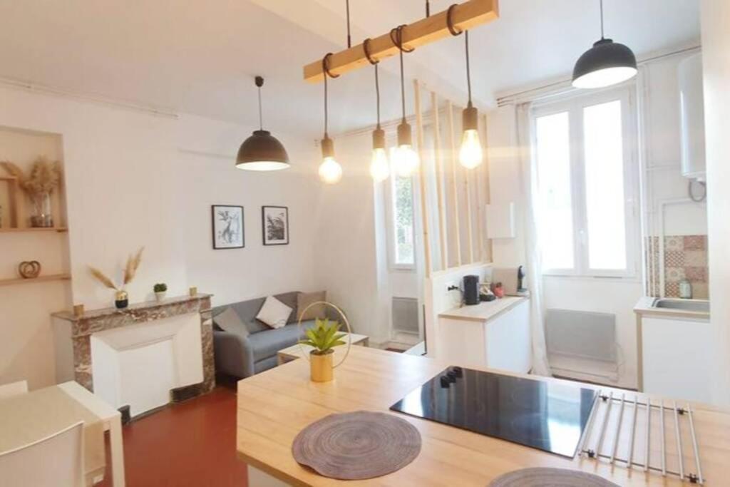Апартаменты T2 Cosy Au Calme,Entree Autonome,Centre Historique Монтелимар Экстерьер фото