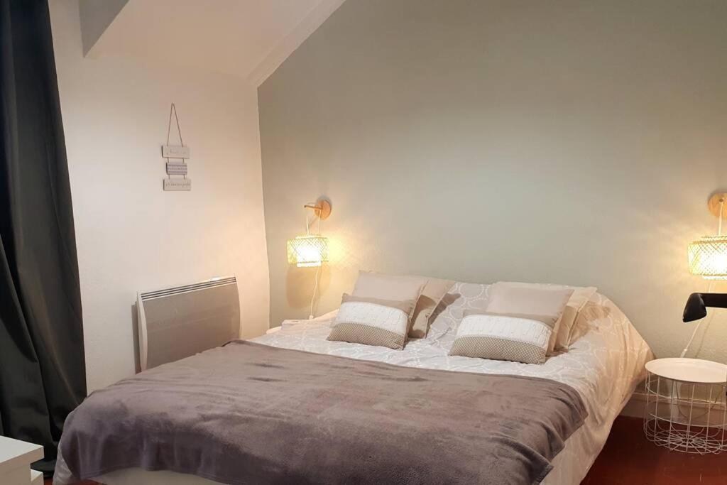 Апартаменты T2 Cosy Au Calme,Entree Autonome,Centre Historique Монтелимар Экстерьер фото